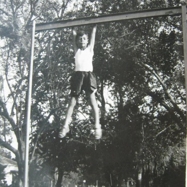  בגן המושבה 1939 אברהם קאושנסקי היום פרופ' אברהם רונן